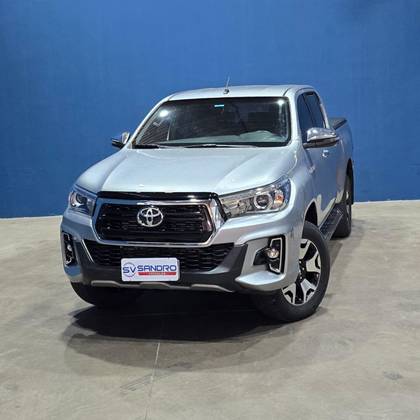 TOYOTA HILUX 2.8 SRX 4X4 CD 16V DIESEL 4P AUTOMÁTICO